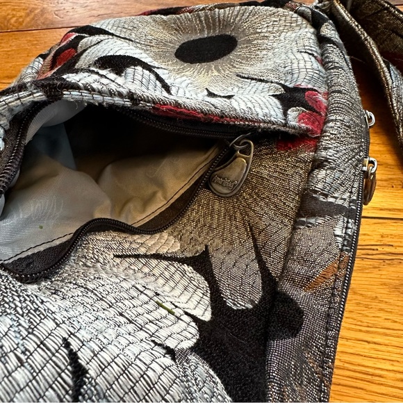 SOLD - AmeriBag Healthy Back Bag Crossbody Sling in Floral Woven Tapestry - Picture 7 of 17